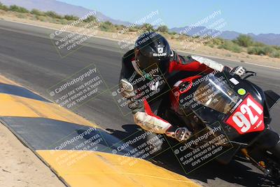 media/Oct-01-2023-SoCal Trackdays (Sun) [[4c570cc352]]/Turn 10 Inside (1250pm)/